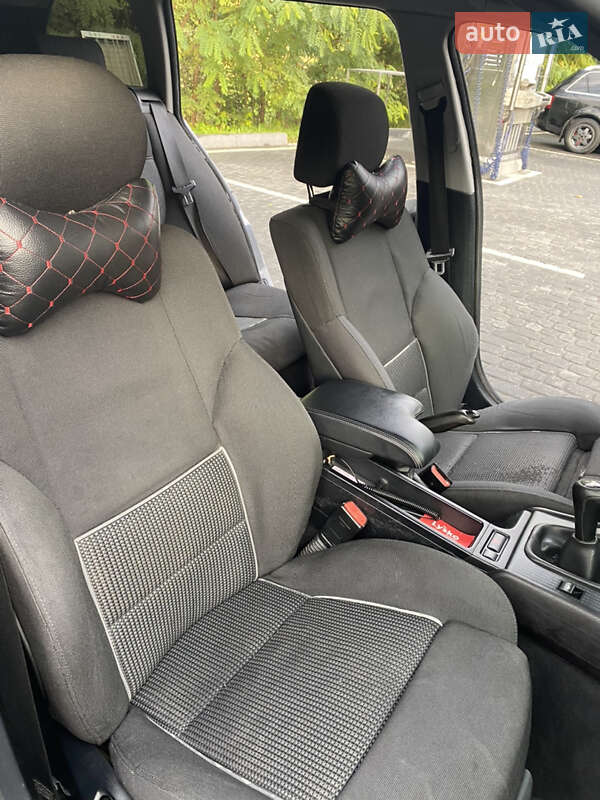 Универсал BMW 3 Series 2004 в Львове