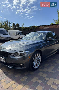 Седан BMW 3 Series 2016 в Виннице