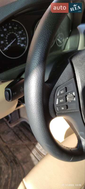 Седан BMW 3 Series 2013 в Кривом Роге фото 11 Седан BMW 3 Series 2013 в Кривом Роге