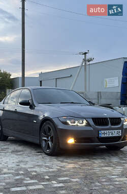 Седан BMW 3 Series 2005 в Одессе