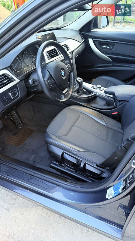 Универсал BMW 3 Series 2015 в Владимире