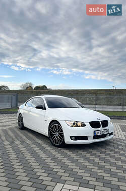 Купе BMW 3 Series 2007 в Рокитном