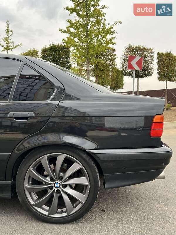Седан BMW 3 Series 1997 в Умани фото 8 Седан BMW 3 Series 1997 в Умани