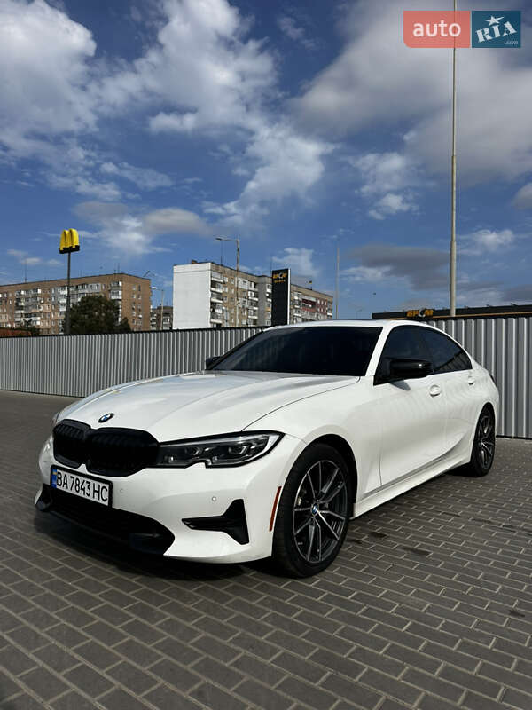 Седан BMW 3 Series 2019 в Киеве