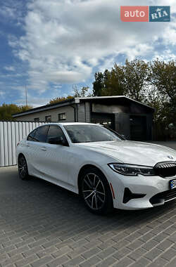 Седан BMW 3 Series 2019 в Киеве