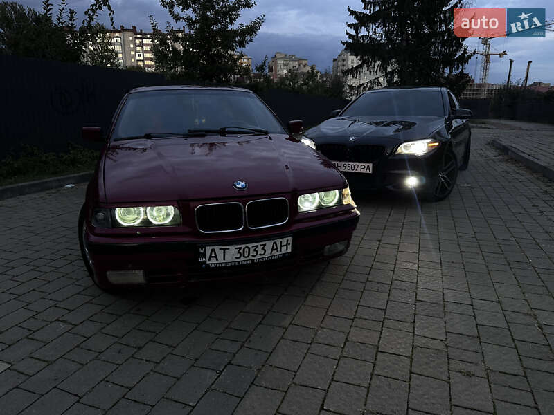 Седан BMW 3 Series 1993 в Ивано-Франковске