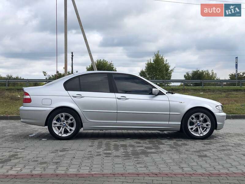 Седан BMW 3 Series 2004 в Львові