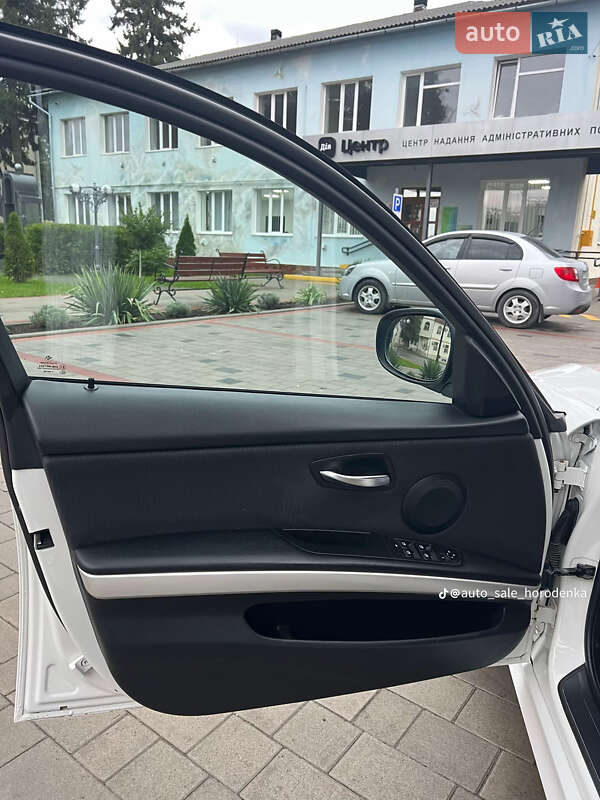 Универсал BMW 3 Series 2009 в Ивано-Франковске фото 10 Универсал BMW 3 Series 2009 в Ивано-Франковске