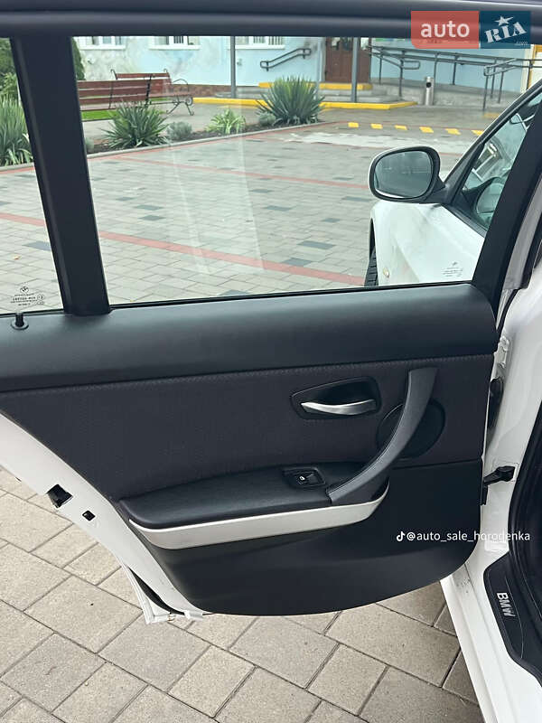 Универсал BMW 3 Series 2009 в Ивано-Франковске фото 32 Универсал BMW 3 Series 2009 в Ивано-Франковске