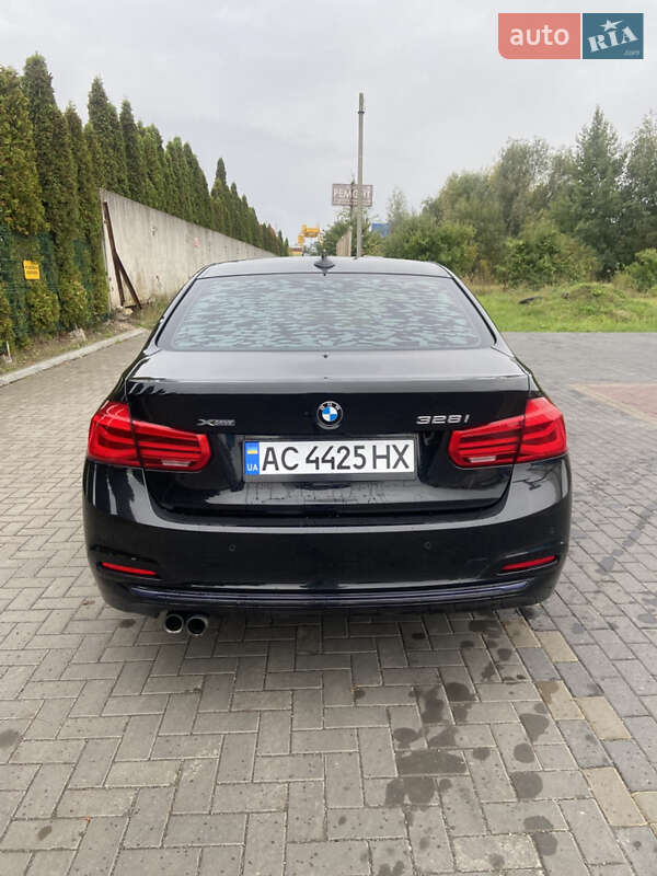 Седан BMW 3 Series 2015 в Луцке фото 4 Седан BMW 3 Series 2015 в Луцке