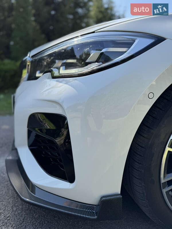 Седан BMW 3 Series 2019 в Рокитном фото 13 Седан BMW 3 Series 2019 в Рокитном