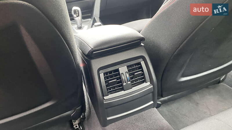 Седан BMW 3 Series 2012 в Киеве