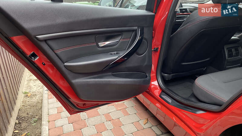 Седан BMW 3 Series 2012 в Киеве