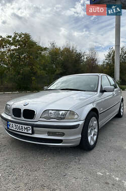 Седан BMW 3 Series 2000 в Запорожье