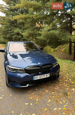 Седан BMW 3 Series 2021 в Полтаві