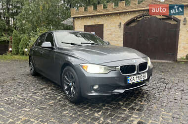 Седан BMW 3 Series 2016 в Киеве