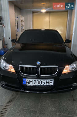 Седан BMW 3 Series 2005 в Житомире