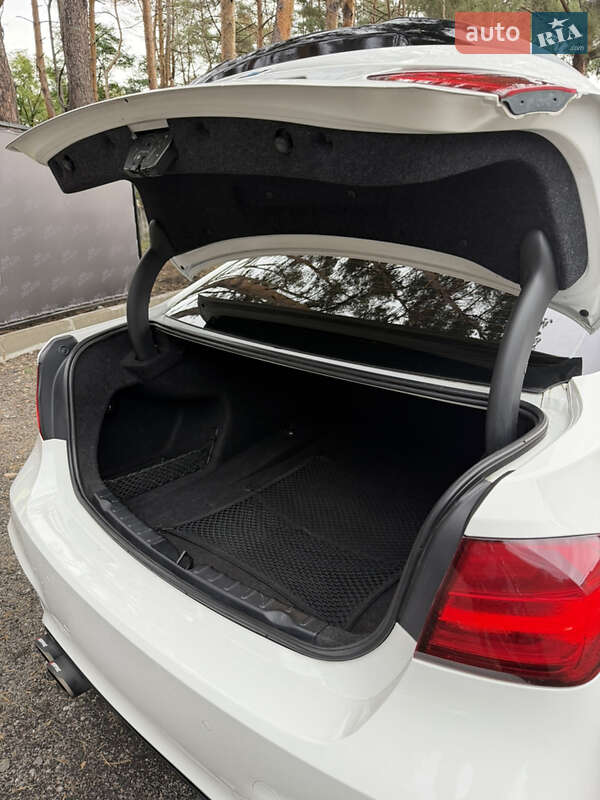 Седан BMW 3 Series 2013 в Києві фото 35 Седан BMW 3 Series 2013 в Києві