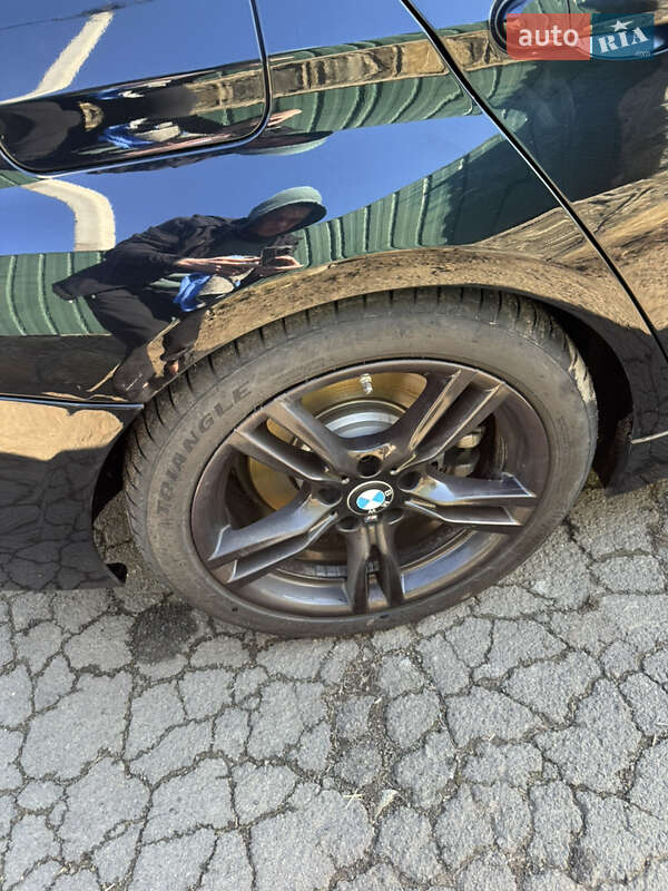 Седан BMW 3 Series 2016 в Гайвороні