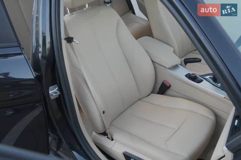 Седан BMW 3 Series 2016 в Києві фото 21 Седан BMW 3 Series 2016 в Києві