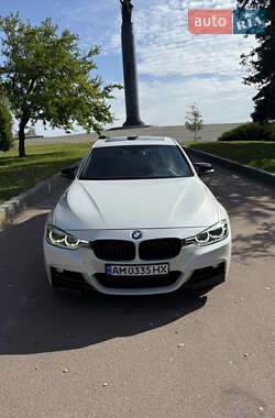 Седан BMW 3 Series 2015 в 