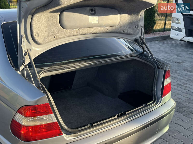 Седан BMW 3 Series 2004 в Виннице