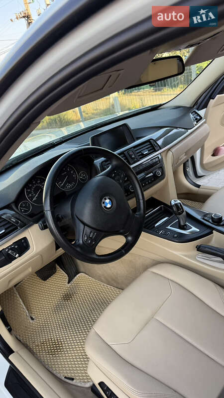 Седан BMW 3 Series 2012 в Одесі