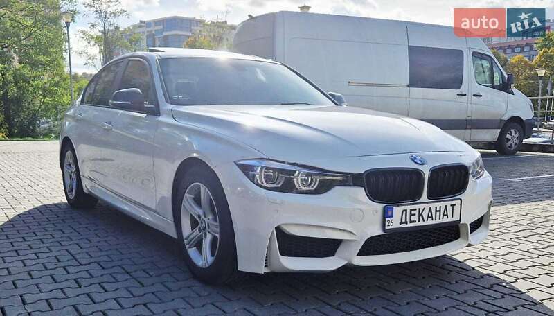 Седан BMW 3 Series 2015 в Черновцах фото 2 Седан BMW 3 Series 2015 в Черновцах