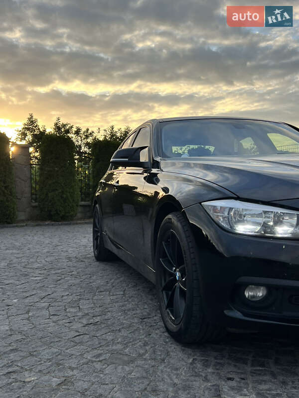 Седан BMW 3 Series 2017 в Львове фото 14 Седан BMW 3 Series 2017 в Львове