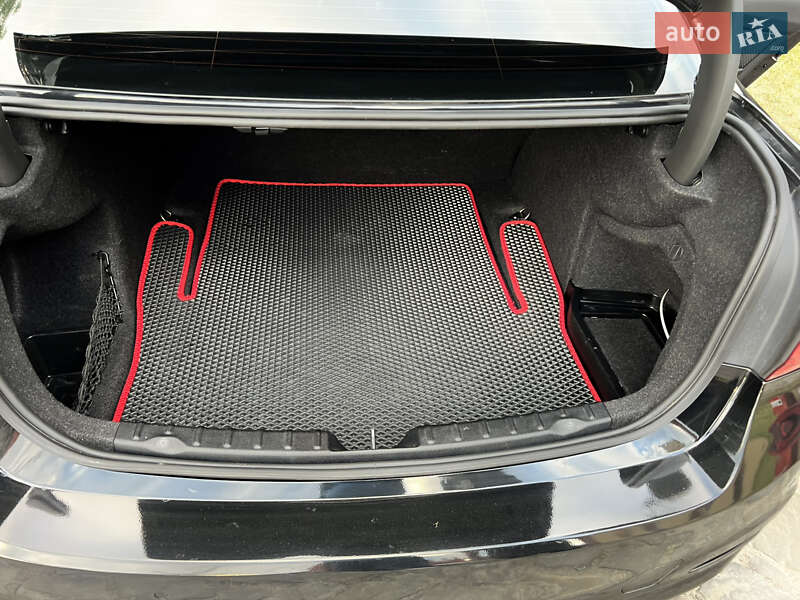 Седан BMW 3 Series 2017 в Львове фото 25 Седан BMW 3 Series 2017 в Львове