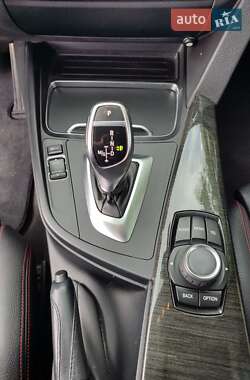 Седан BMW 3 Series 2016 в 