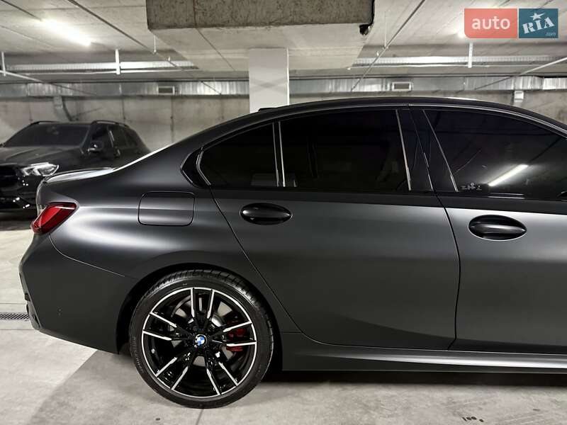 Седан BMW 3 Series 2024 в Днепре