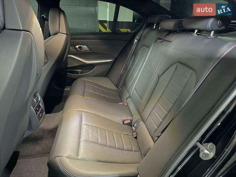 Седан BMW 3 Series 2024 в Днепре