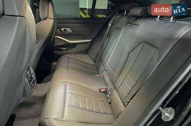 Седан BMW 3 Series 2024 в 