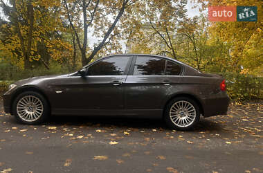 Седан BMW 3 Series 2008 в 