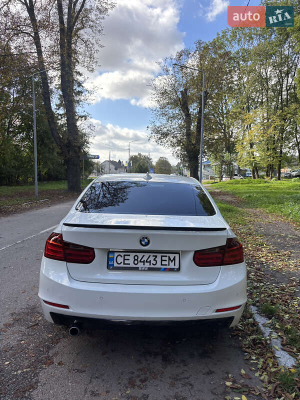Седан BMW 3 Series 2012 в Черновцах
