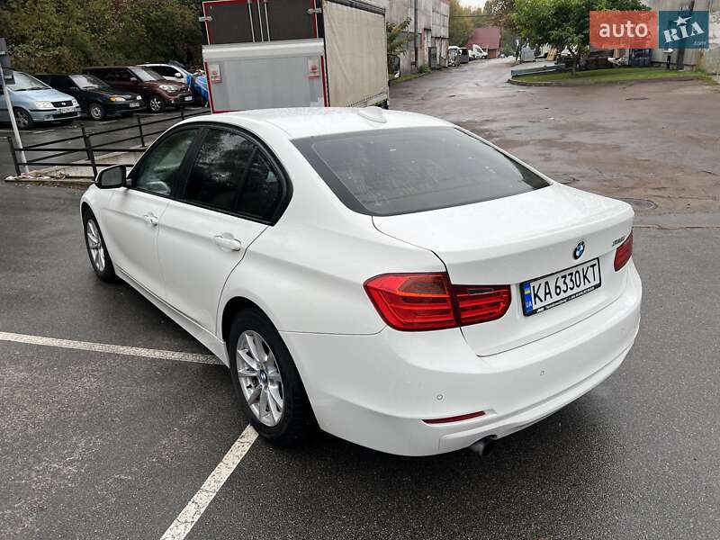 Седан BMW 3 Series 2012 в Киеве фото 3 Седан BMW 3 Series 2012 в Киеве
