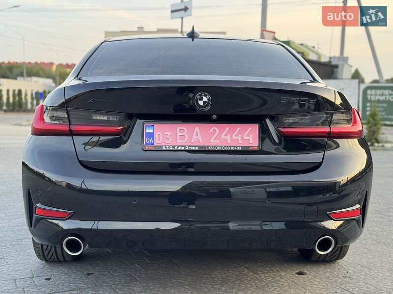 Седан BMW 3 Series 2020 в Львове