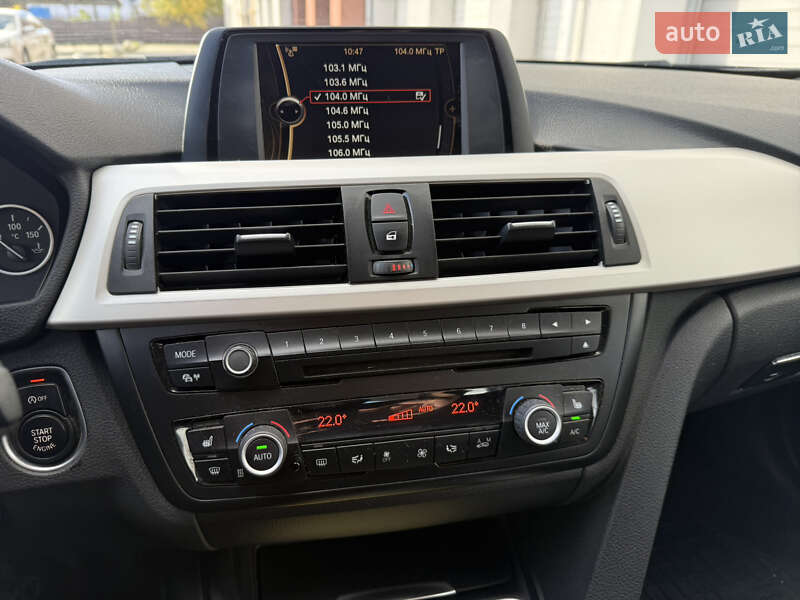 Седан BMW 3 Series 2013 в Киеве