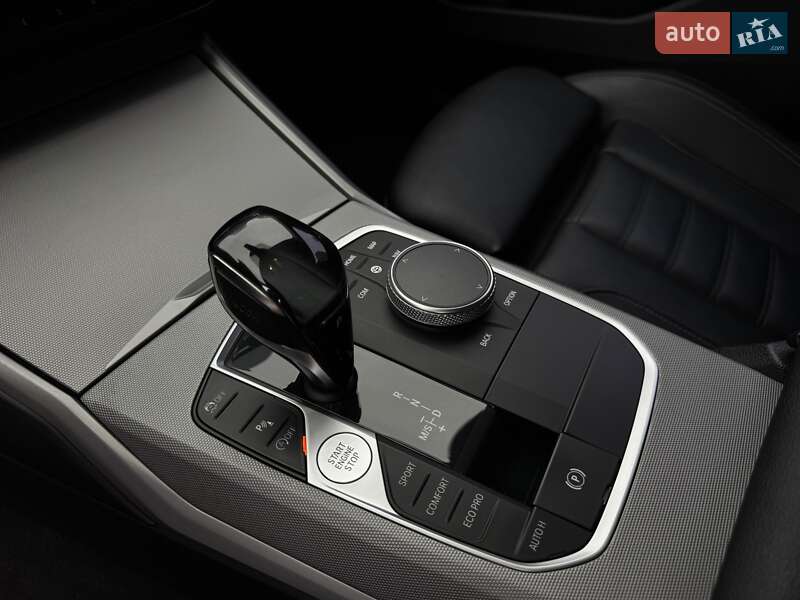 Седан BMW 3 Series 2019 в Одессе