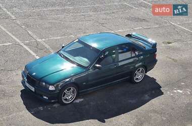 Седан BMW 3 Series 1995 в Киеве