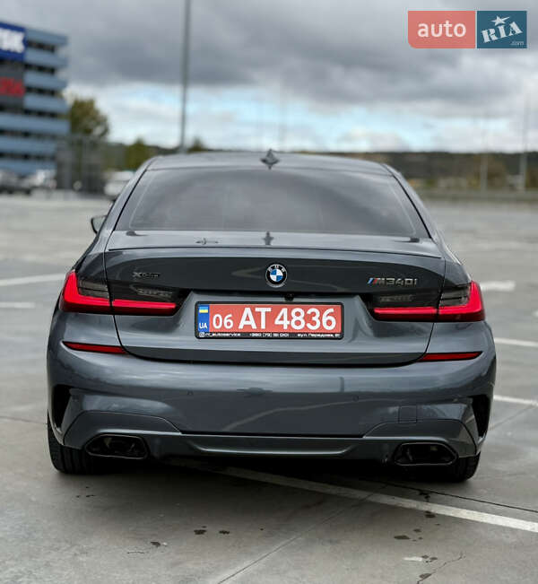 Седан BMW 3 Series 2022 в Києві