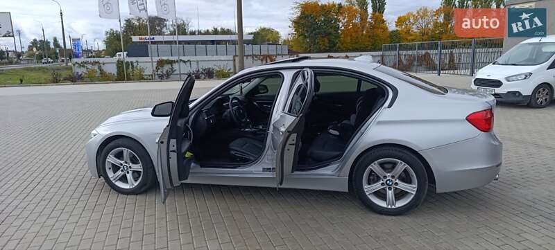 Седан BMW 3 Series 2013 в Черкассах фото 18 Седан BMW 3 Series 2013 в Черкассах