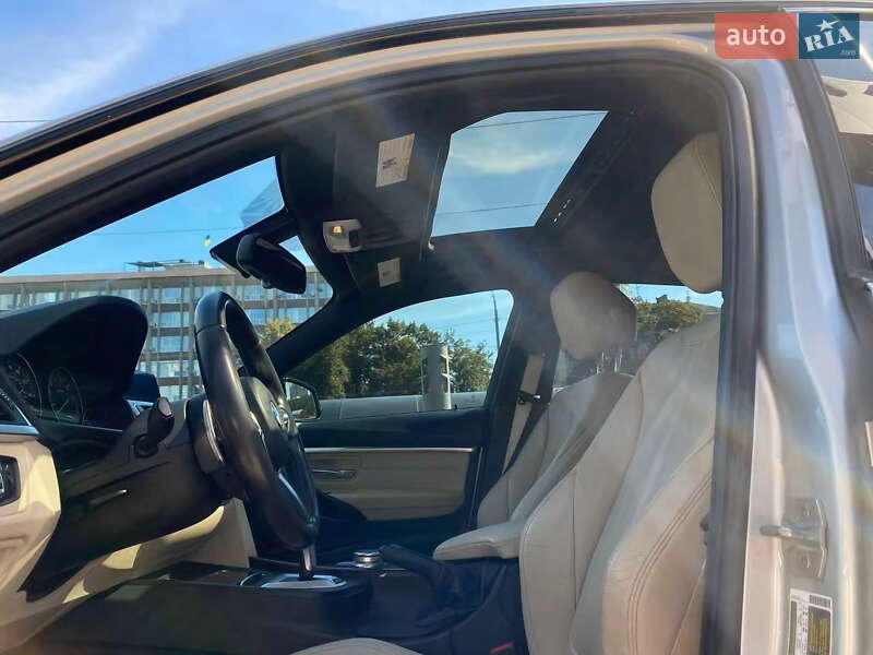 Седан BMW 3 Series 2017 в Киеве