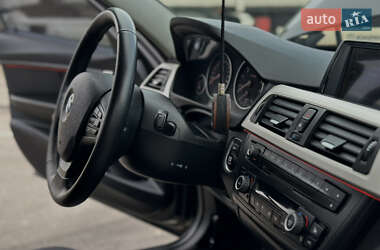 Седан BMW 3 Series 2014 в 