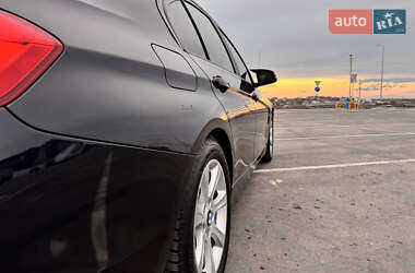 Седан BMW 3 Series 2014 в 