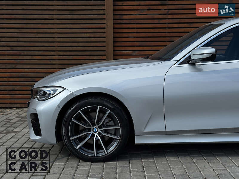 Седан BMW 3 Series 2019 в Одесі