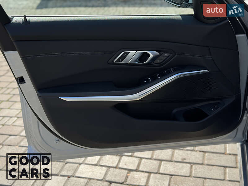 Седан BMW 3 Series 2019 в Одесі