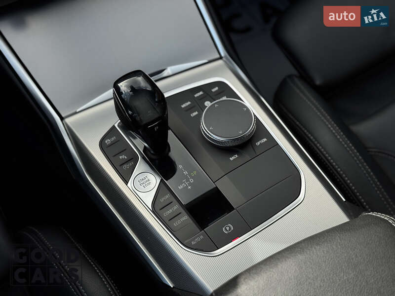 Седан BMW 3 Series 2019 в Одесі