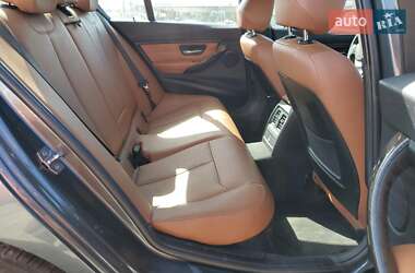 Седан BMW 3 Series 2015 в 